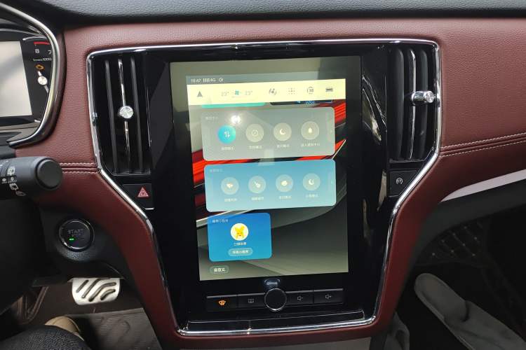 Used Roewe RX5 2016 30T Four-Wheel Drive Automatic Internet Smart Luxury Edition
