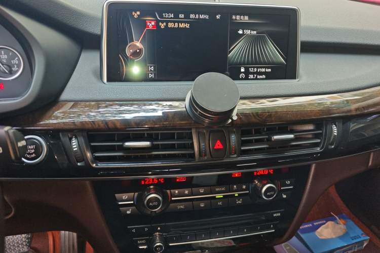 Used BMW X5 2015 xDrive28i
