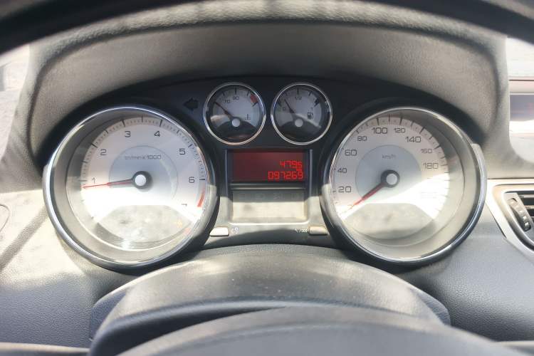 Used Peugeot 308 2014 Enjoy Edition Classic 1.6L Manual YouShang Model Instrument Cluster