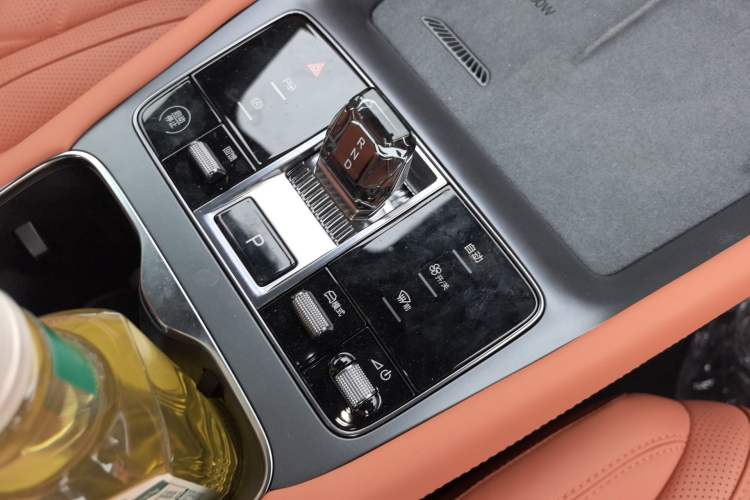 Used BYD Sealion 07 EV 2025 550 All-Wheel Drive Intelligent Driving Version Gear Lever