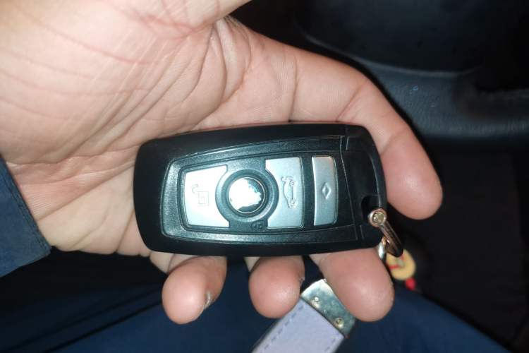 Used BMW 5 Series 2013 525Li Luxury Model