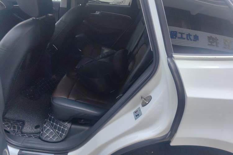 Used Audi Q5 2016 40 TFSI Comfort Model Left Rear Seat