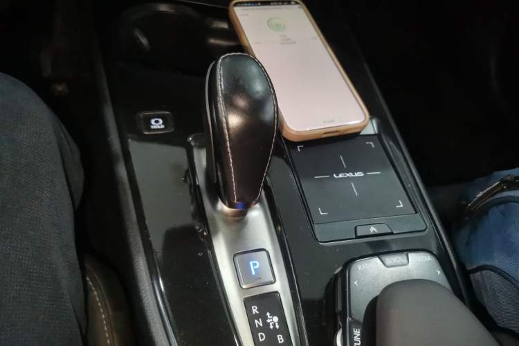 Used Lexus UX New Energy 2020 300e Pure·Enjoy Edition Gear Lever