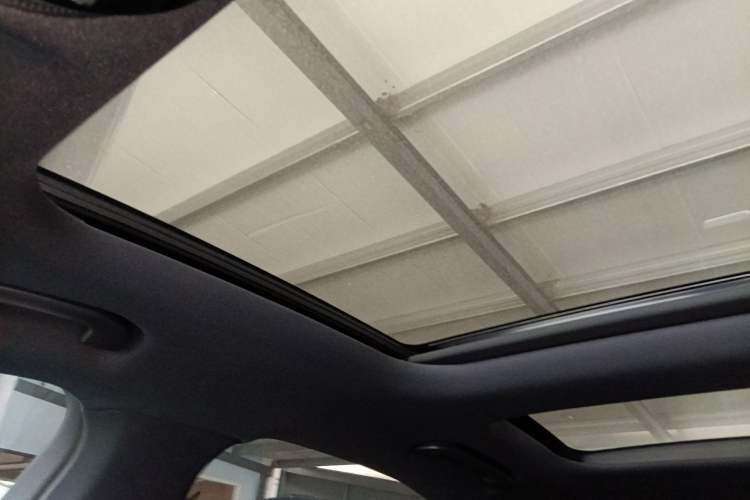 Used Mercedes-Benz C-Class 2023 Restyled C 260 L Sport Edition Headliner