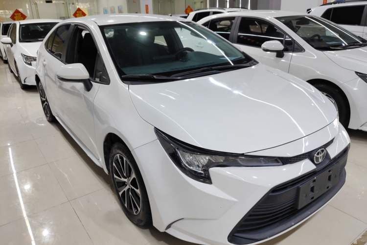 Used Toyota Levin 2023 TNGA 1.5L CVT Progressive Edition Front Right 45 Deg