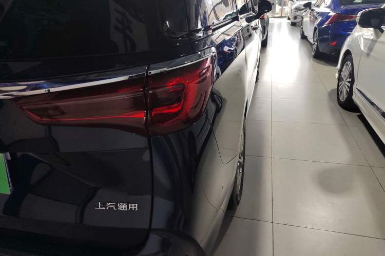 Used Buick GL8 2020 Avenir Avia Four-Seat Luxury Edition
