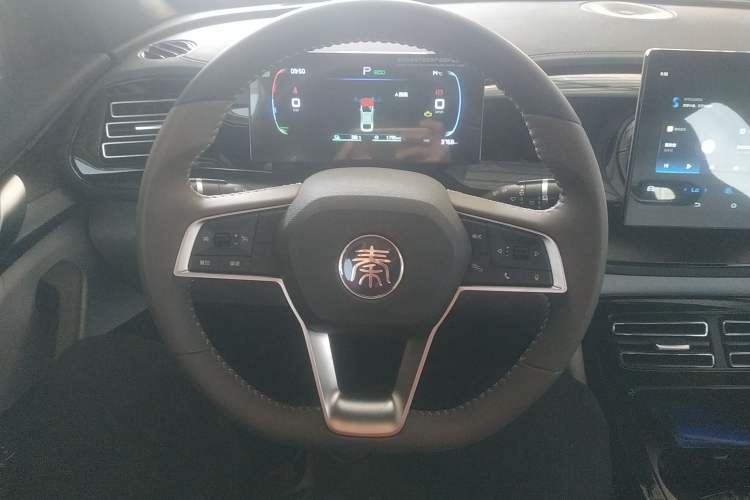 Used BYD Qin PLUS 2024 HONOR Edition DM-i 55KM Leading Model