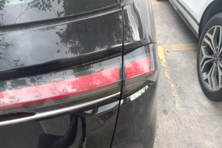 Used Lincoln Nautilus 2025 2.0T Four-Wheel Drive Luxury Edition Right Rear Taillight