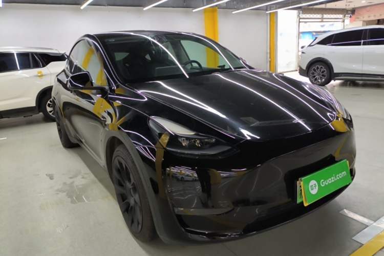 Used Tesla Model Y 2021 Standard Range Rear-Wheel Drive Version