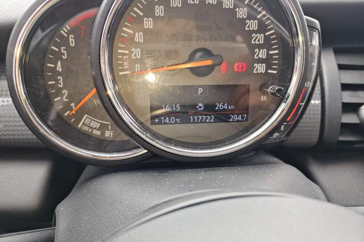 Used MINI MINI 2016 1.5T COOPER Five-Door Edition