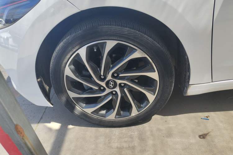 Used Hyundai Elantra (6th Generation / Lingdong) 2020 1.4T Dual-Clutch Xuan Dong · Dynamic Version Left Front Wheel Hub