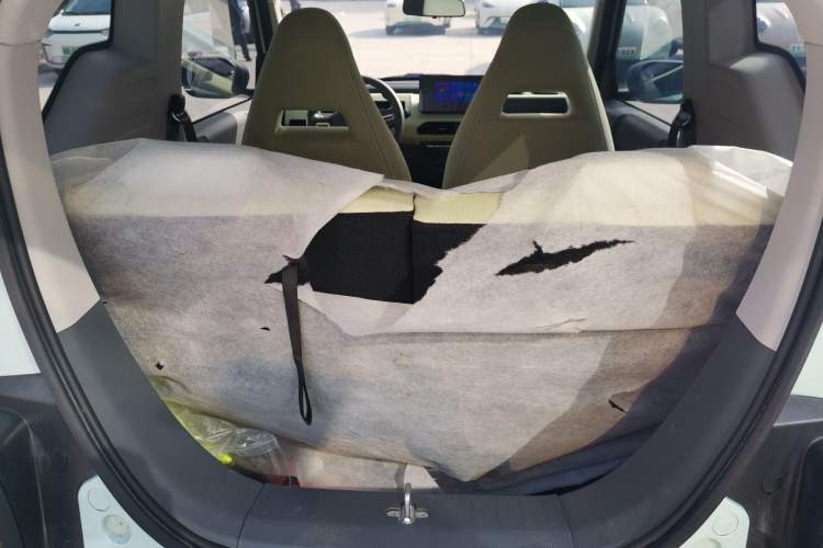 Used Geely Galaxy Panda 2024 Panda Mini 200km Endurance Bear
