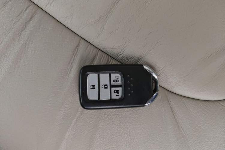 Used Honda Odyssey 2017 2.4L Luxury Edition