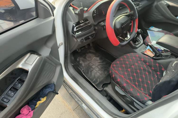 Used Baojun RS-3 2020 1.5L Manual Smart Comfort Edition
