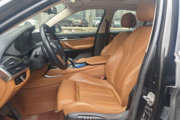 Used BMW X6 2015 xDrive35i Leading Model