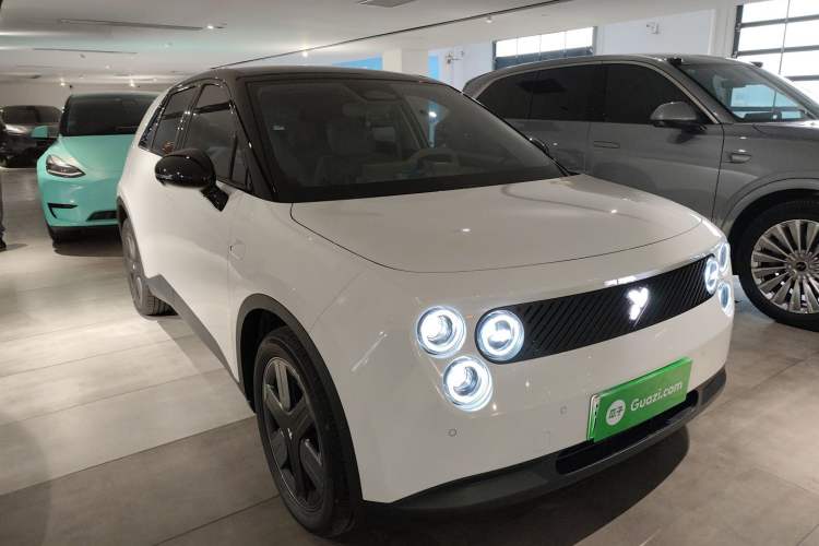 Used firefly firefly 2025 Illuminated Edition