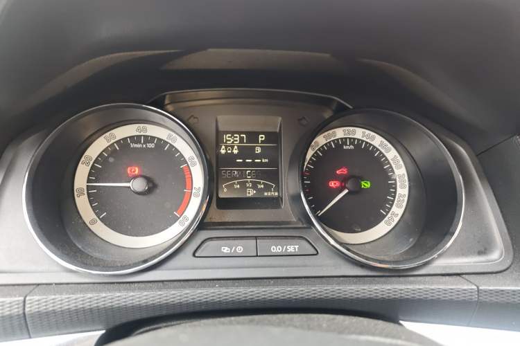 Used Skoda Kamiq 2018 1.5L Automatic Comfort Edition China VI Standard Instrument Cluster