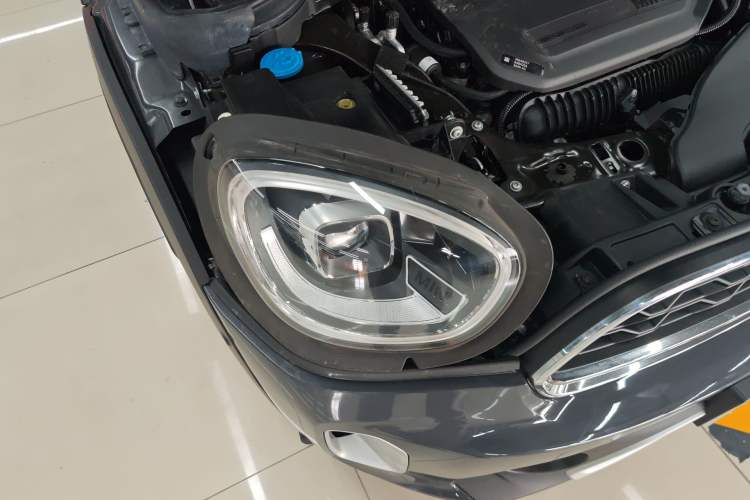 Used MINI Countryman 2021 2.0T COOPER S ALL4 Right Front Headlight
