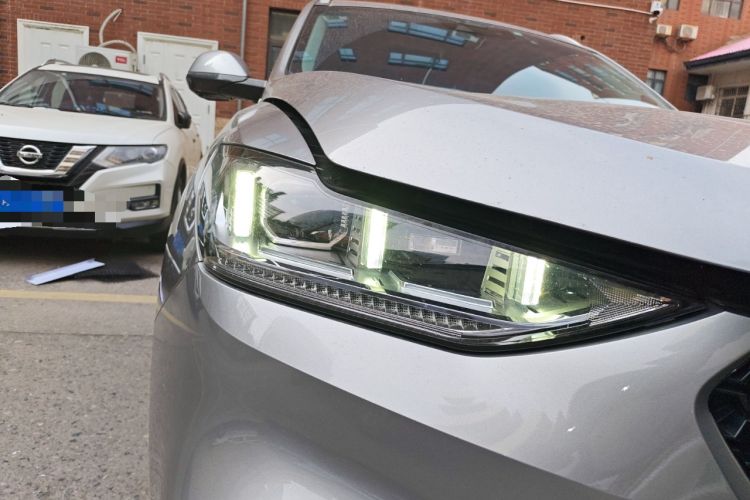 Used Wey VV6 2018 2.0T Two-Wheel Drive Flagship Version China V Standard