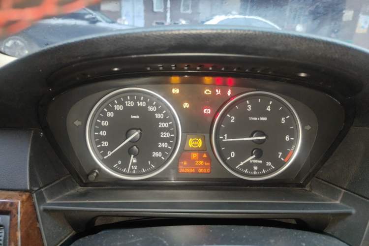 Used BMW 5 Series 2008 523Li Leading Model
