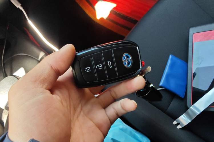 Used Toyota Levin 2023 Smart Electric Hybrid Dual-Engine 1.8L Leading Edition Vehicle Key