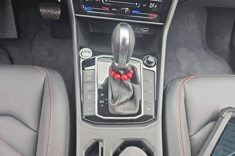 Used Volkswagen Lavida 2024 300TSI DSG Starry Sky Leading Edition