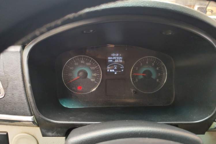 Used Jinbei New Hiace X30L 2016 1.3L Wealth Edition Van DLCG12 Odometer Close Up