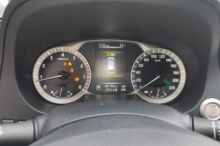 Used Nissan Terra 2018 2.5L Automatic 4x4 Luxury Edition Instrument Cluster
