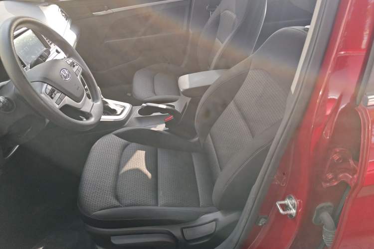 Used Hyundai Elantra (6th Generation / Lingdong) 2016 1.6L Automatic ZhiXuan – Elite Version