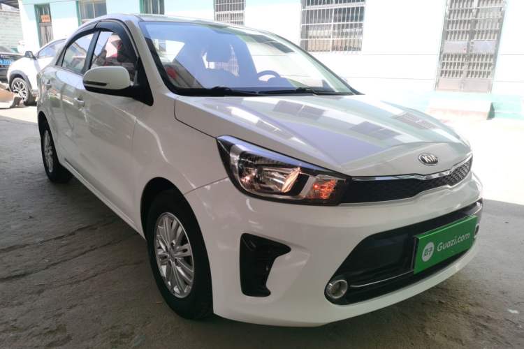 Used Kia Pegas 2017 1.4L Manual Value Edition Front Right 45 Deg