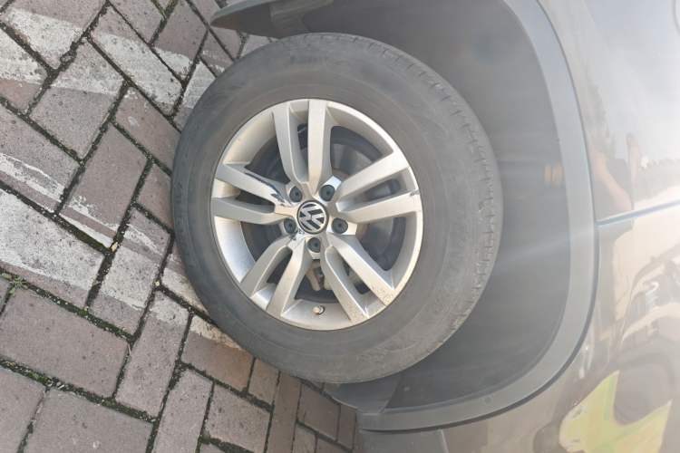 Used Volkswagen Tiguan 2015 1.8TSI Automatic Two-Wheel Drive Trend Edition
