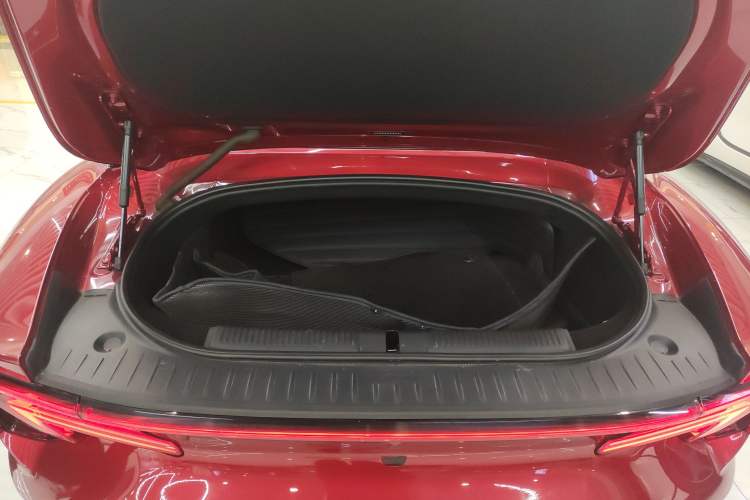 Used MG Cyberster 2024 501km Charming & Heartwarming Edition
