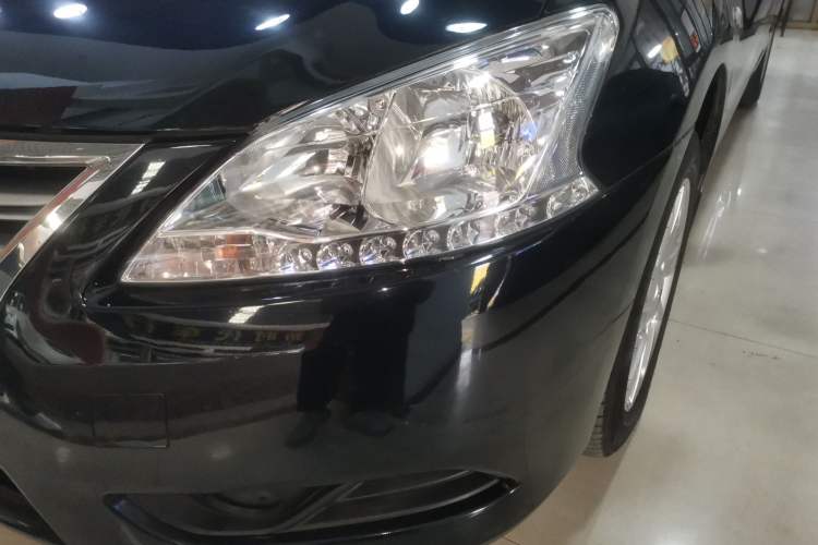 Used Nissan Sylphy 2014 1.6XV CVT Deluxe Edition Left Front Headlight