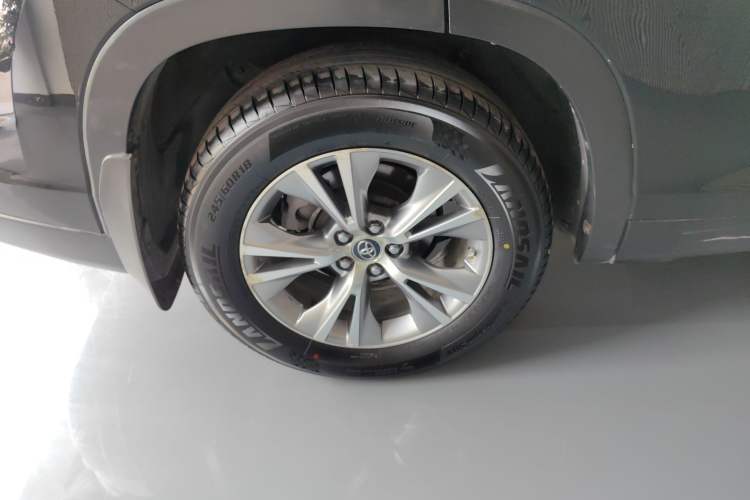 Used Toyota Highlander 2018 2.0T Four-Wheel Drive Elite Edition 7 Seats China VI Standard