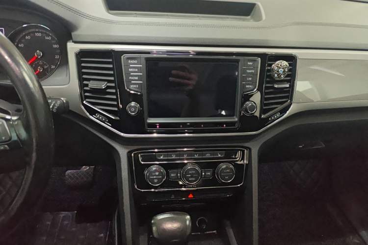 Used Volkswagen Teramont 2017 530 V6 Four-Wheel Drive Luxury Edition