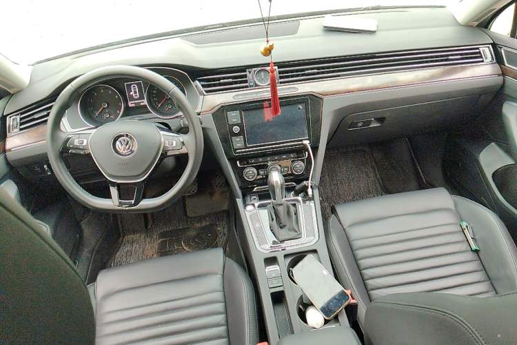 Used Volkswagen Magotan 2019 330TSI DSG Luxury Version China VI Standard