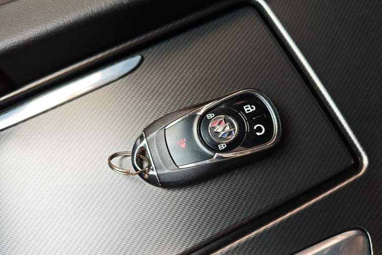 Used Buick Enclave 2020 28T Two-Wheel Drive Luxury Version