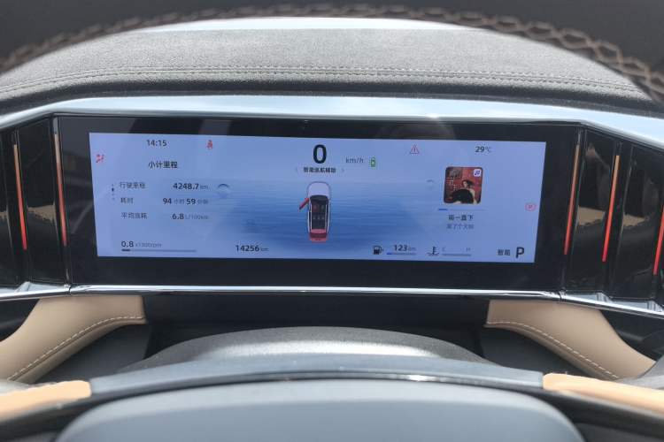 Used Geely Auto FX11 2023 1.5TD DCT Prestige Edition