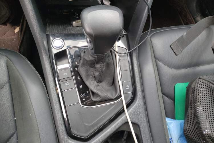 Used Volkswagen Tiguan L 2018 330TSI Automatic Two-Wheel Drive Luxury Edition