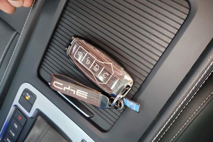 Used BYD Tang 2019 2.0T Automatic SmartConnect Prestige 7-Seater China VI Standard
