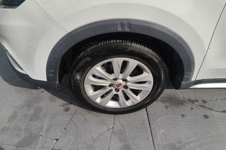 Used Roewe RX5 2018 20T Two-Wheel Drive Manual Flagship Edition