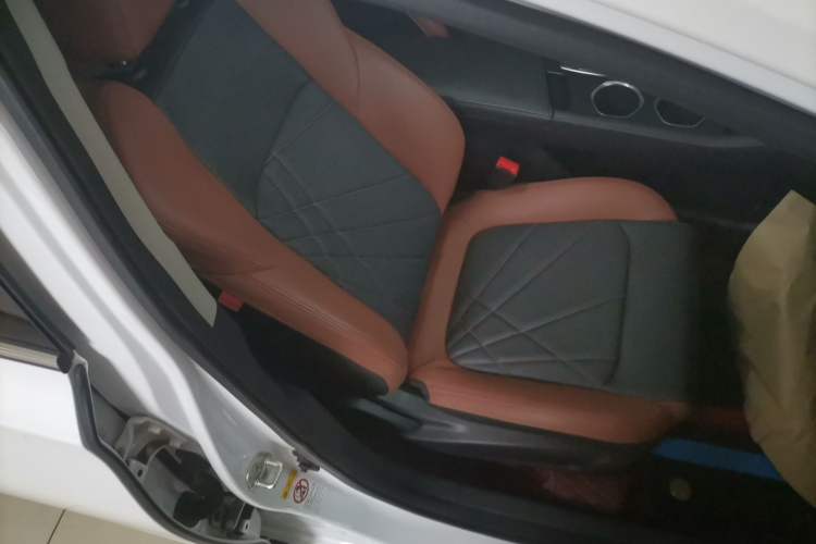 Used Changan Eado 2023 Changan Edition PLUS Blue Whale NE 1.4T GDI DCT Prestige Version