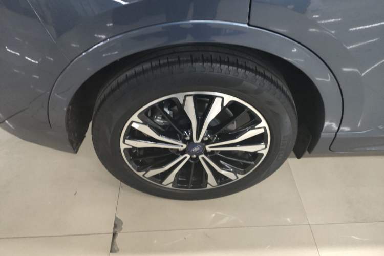 Used Ford Escape 2020 EcoBoost 245 Four-Wheel Drive ST-LINE Deluxe Edition
