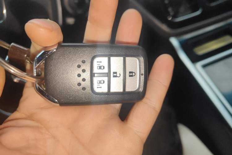 Used Honda Elysion 2019 2.0L Hybrid Luxury Edition