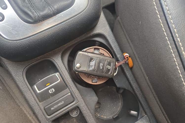 Used Volkswagen Tiguan 2016 300TSI Automatic Two-Wheel Drive Luxury Edition Vehicle Key