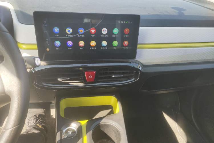 Used SOL E10X 2021 302 km Range Fashion Edition 30.2 kWh