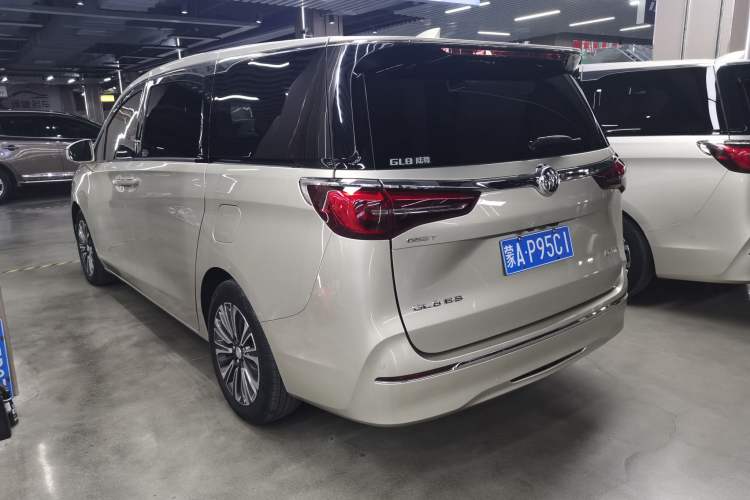 Used Buick GL8 2021 ES Landtrek 653T Luxury Model
