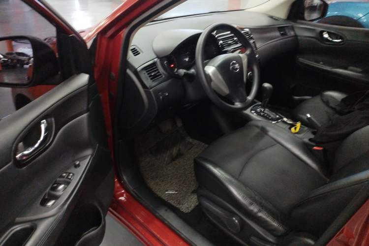 Used Nissan Tiida 2014 1.6L CVT Smart Model Driver Seat