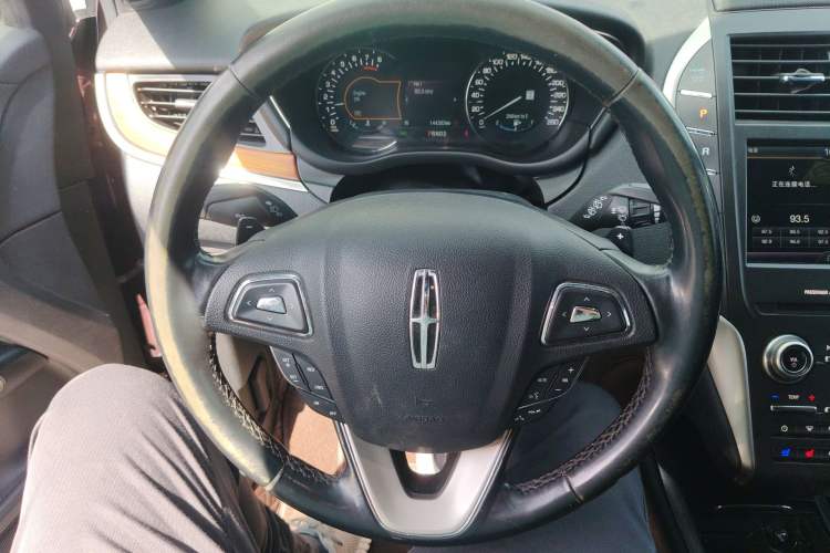 Used Lincoln MKC 2016 2.0T Two-Wheel Drive Luxury Edition