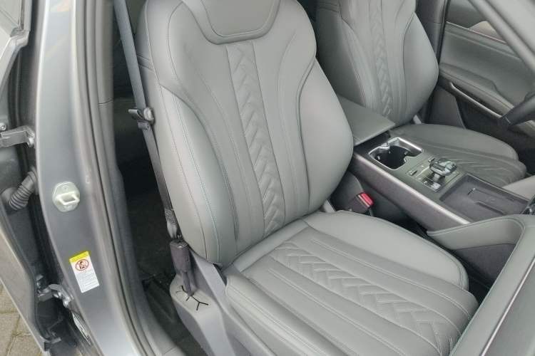 Used BYD Song L DM-i 2024 160km Beyond Edition
